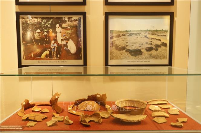 Artefacts on display at Binh Phuoc museum. VNA Photo: K GỬIH