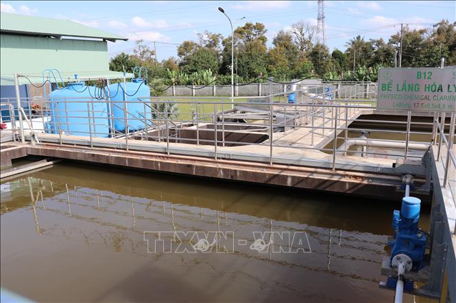 Hệ thống xử lý nước thải của Khu Công nghiệp Long Khánh. Ảnh: Hồng Nhung - TTXVN