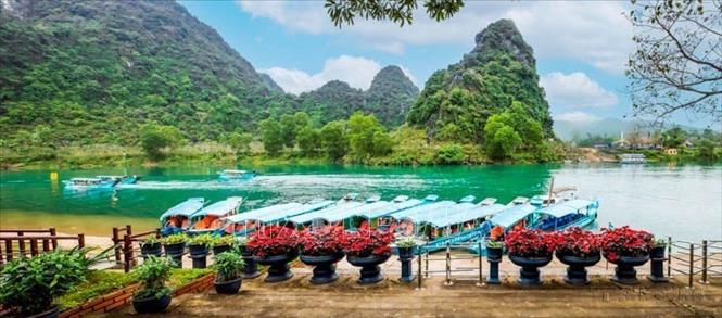 Bến thuyền Du lịch Phong Nha, Trung tâm Du lịch Phong Nha - Kẻ Bàng. Ảnh: TTXVN phát