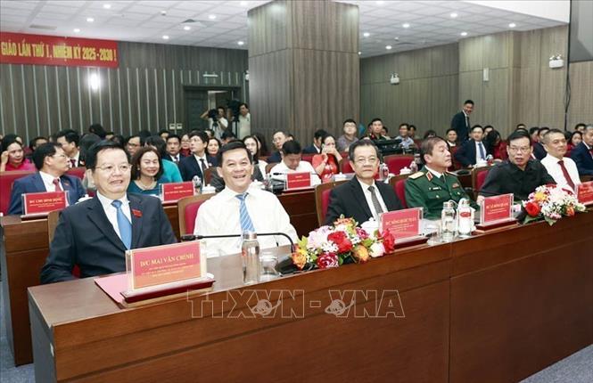 Phó Thủ tướng Chính phủ Mai Văn Chính và các đại biểu dự đại hội. Ảnh: Minh Đức – TTXVN
