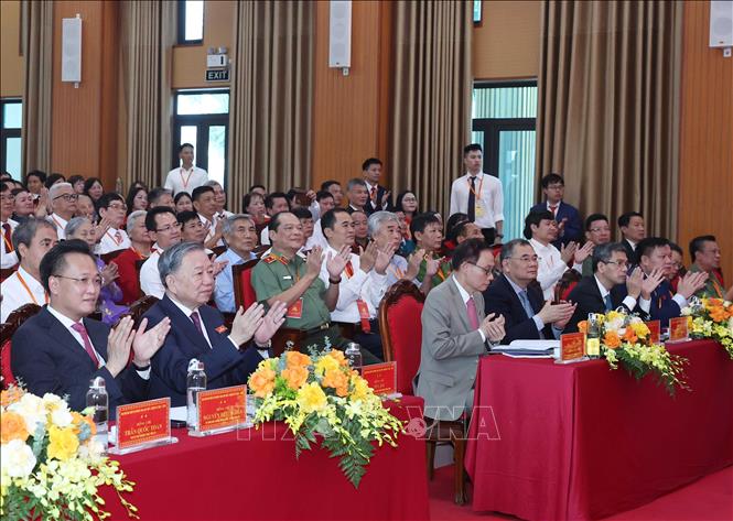 Tổng Bí thư Tô Lâm dự Đại hội đại biểu Đảng bộ xã Nghĩa Trụ lần thứ nhất, nhiệm kỳ 2025 - 2030. Ảnh: Thống Nhất – TTXVN