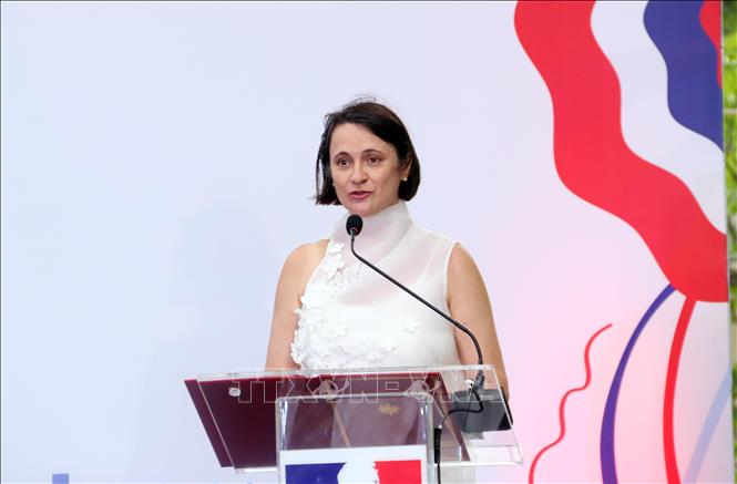 Bà Emmanuelle Pavillon-Grosser, Tổng lãnh sự Pháp tại Thành phố Hồ Chí Minh, phát biểu tại buổi lễ. Ảnh: Xuân Khu-TTXVN