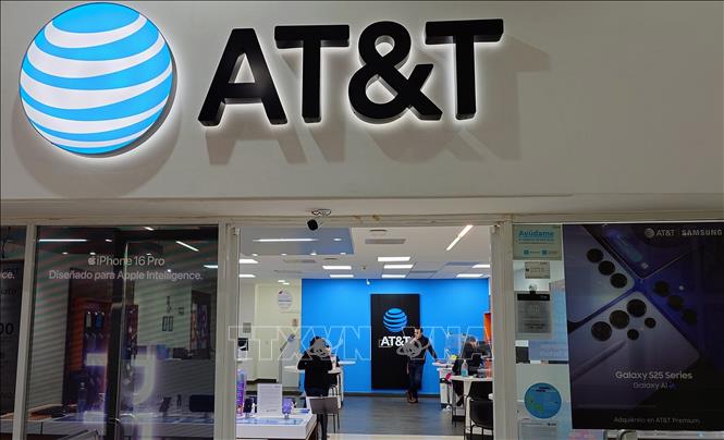 Một chi nhánh giao dịch của AT&T, nhà mạng di động lớn thứ 2 tại Mexico. Ảnh: Phi Hùng - PV TTXVN tại Mexico