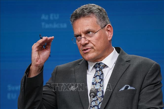 Ủy viên Thương mại Liên minh châu Âu (EU) Maros Sefcovic phát biểu họp báo tại Brussels, Bỉ ngày 14/7/2025. Ảnh: THX/TTXVN