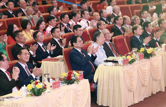 Thủ tướng Phạm Minh Chính và các đại biểu dự Đại hội đại biểu Đảng bộ Bộ Ngoại giao lần thứ nhất, nhiệm kỳ 2025-2030. Ảnh: Dương Giang-TTXVN
