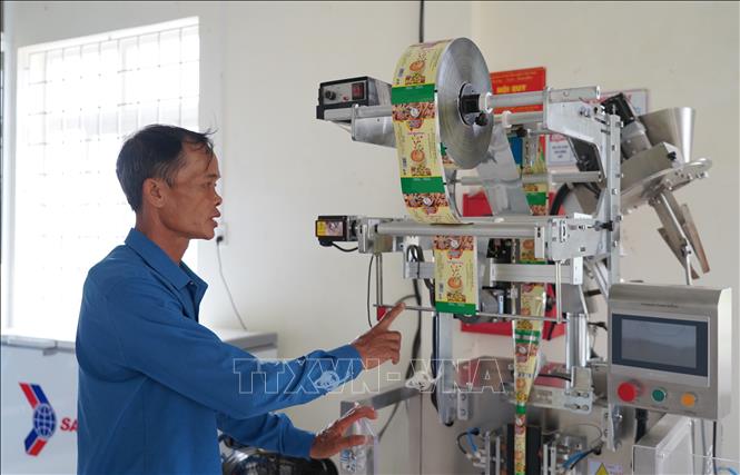 Nhà máy chế biến sen của Hợp tác xã nông sản sen Triệu Sơn tại xã Triệu Cơ tạm thời dừng hoạt động vì không có nguồn nguyên liệu. Ảnh: Thanh Thuỷ-TTXVN                               