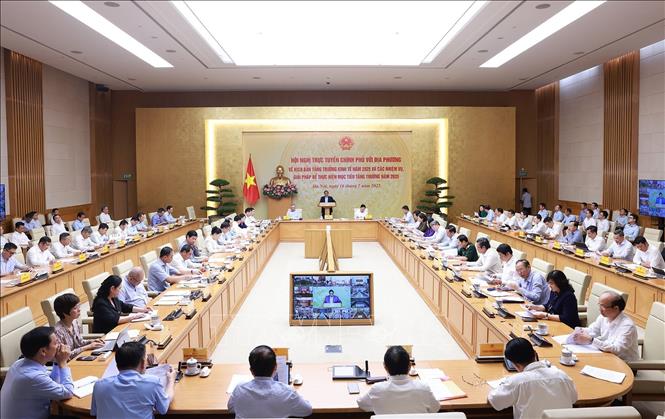 Hội nghị Chính phủ với địa phương về kịch bản tăng trưởng kinh tế năm 2025. Ảnh: Dương Giang-TTXVN 
