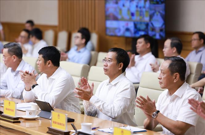 Các đại biểu tham dự Hội nghị Chính phủ với địa phương về kịch bản tăng trưởng kinh tế năm 2025. Ảnh: Dương Giang-TTXVN
