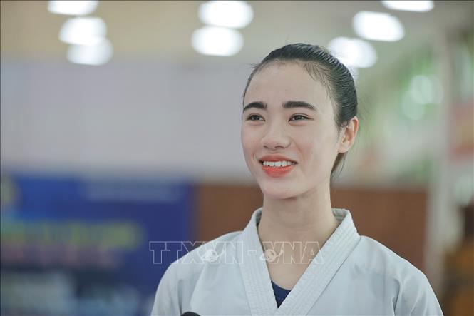 VĐV Nguyễn Thị Diệu Ly là một trong những gương mặt trẻ đầy triển vọng của Karate Việt Nam. Ở tuổi 20, nữ võ sĩ đã cho thấy là nhân tố quan trọng, là niềm hy vọng lớn của thể thao nước nhà trên đấu trường quốc tế. Ảnh: Minh Quyết - TTXVN