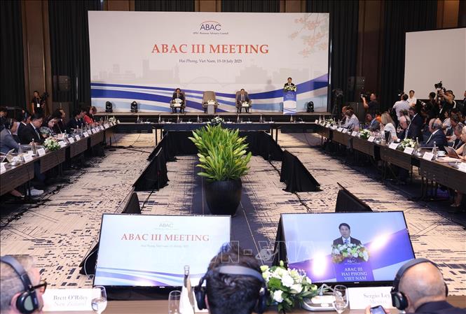 Chủ tịch nước Lương Cường phát biểu tại Phiên khai mạc Kỳ họp lần thứ 3 Hội đồng Tư vấn Kinh doanh APEC (ABAC III). Ảnh: Lâm Khánh – TTXVN