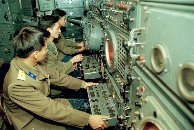 Luyện tập sẵn sàng chiến đấu ở Tiểu đoàn tên lửa 77 (Trung đoàn 257), đơn vị bắn rơi nhiều máy bay B-52 nhất của Sư đoàn 361 trong trận 12 ngày đêm 1972 (4 chiếc). Ảnh: Tùng Lâm - TTXVN