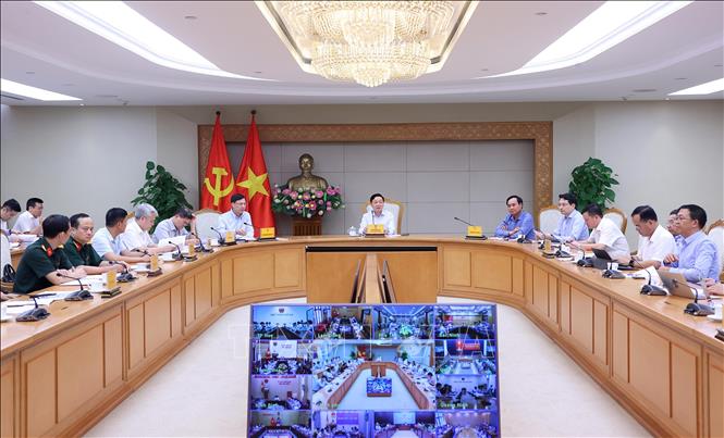 Phó Thủ tướng Trần Hồng Hà chủ trì cuộc họp. Ảnh: Văn Điệp – TTXVN