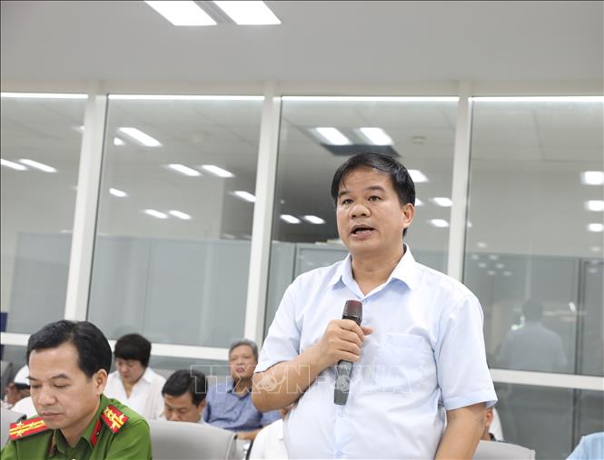 PGS, TS Đào Xuân Cơ, Giám đốc Bệnh viện Bạch Mai phát biểu tại buổi làm việc. Ảnh: Thanh Tuấn - TTXVN