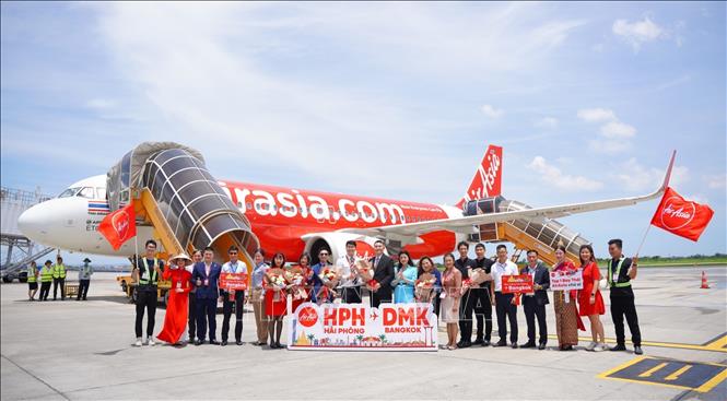 AirAsia launches its latest direct route between Vietnam's northern port city of Hai Phong and Thailand's Bangkok. VNA/Photo by courtesy