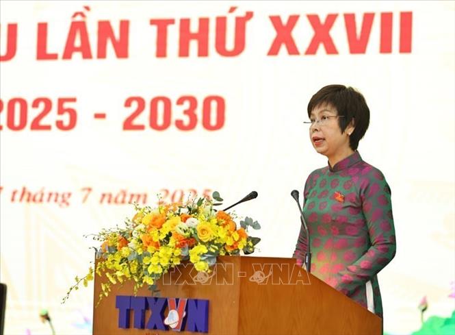 Bí thư Đảng ủy, Tổng giám đốc TTXVN Vũ Việt Trang đọc diễn văn khai mạc Đại hội. Ảnh: Minh Đức – TTXVN