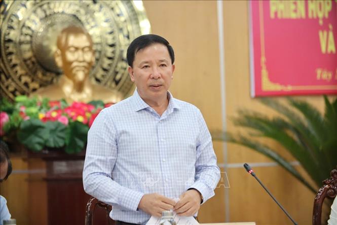 Chủ tịch UBND tỉnh Tây Ninh Nguyễn Văn Út phát biểu tại Hội nghị. Ảnh: Bùi Giang -TTXVN