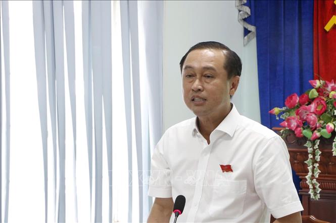 Ông Huỳnh Thanh Nhân, Phó Chủ tịch HĐND TP. Hồ Chí Minh, Trưởng đoàn công tác số 4 phát biểu tại buổi làm việc với phường Bình Dương. Ảnh: Huyền Trang - TTXVN 