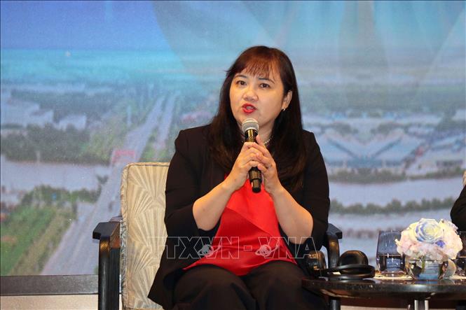 Bà Cao Thị Phi Vân, Phó Giám đốc Trung tâm Xúc tiến Thương mại và Đầu tư Thành phố Hồ Chí Minh (ITPC) phát biểu tại hội thảo. Ảnh: Thanh Vũ - TTXVN