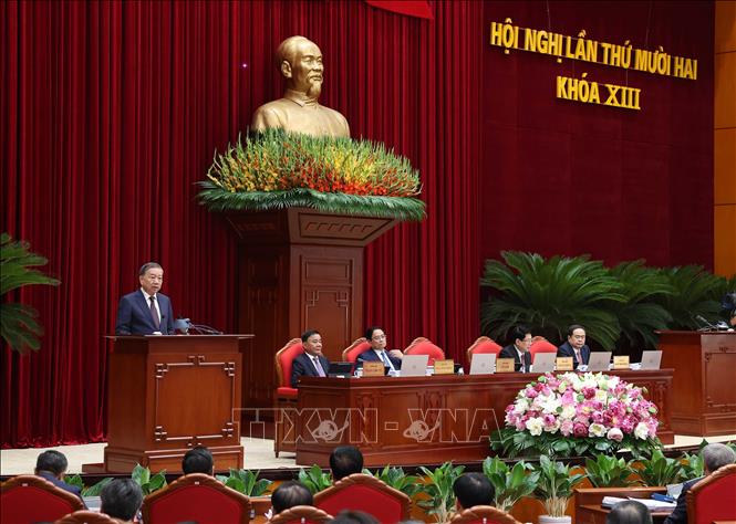 Tổng Bí thư Tô Lâm phát biểu khai mạc Hội nghị lần thứ mười hai Ban Chấp hành Trung ương Đảng khóa XIII. Ảnh: Thống Nhất – TTXVN