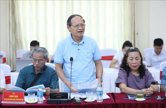 Nguyên Phó Chủ tịch Hội Nhà báo tỉnh Lạng Sơn Lê Quang Bình phát biểu tại Hội nghị. Ảnh: Anh Tuấn – TTXVN