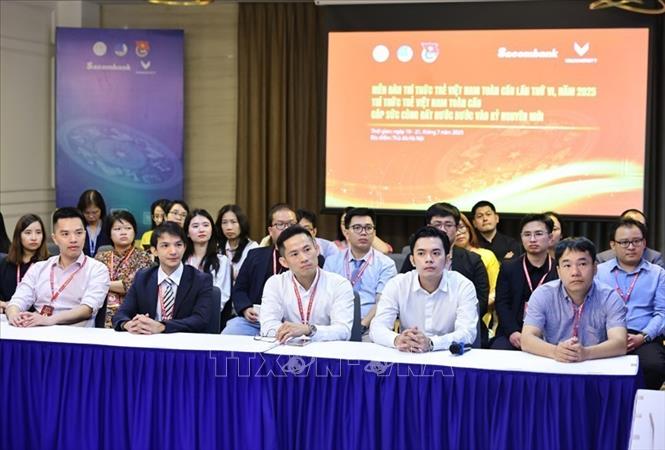 Các đại biểu tới từ nhiều nước tại buổi gặp mặt. Ảnh: Minh Đức - TTXVN