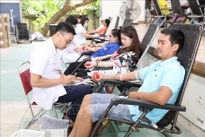 Chương trình dự kiến thu được từ 650 đến 700 đơn vị máu. Ảnh: Đức Phương - TTXVN