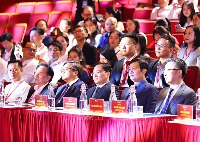 Các đại biểu tham dự buổi lễ bế mạc Diễn đàn Trí thức trẻ Việt Nam toàn cầu lần thứ VI, năm 2025. Ảnh: Minh Đức – TTXVN