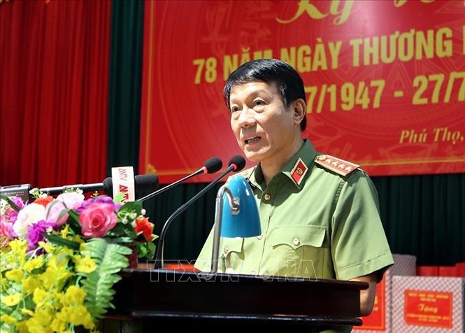 Bộ trưởng Bộ Công an Lương Tam Quang phát biểu tại Trung tâm điều dưỡng người có công tỉnh Phú Thọ. Ảnh: Tạ Toàn – TTXVN