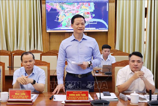 Chủ tịch UBND tỉnh Bắc Ninh Vương Quốc Tuấn phát biểu. Ảnh: Thái Hùng - TTXVN