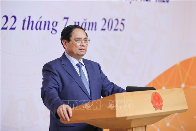Thủ tướng Phạm Minh Chính chủ trì Hội nghị Thủ tướng Chính phủ với các Trưởng Cơ quan đại diện Việt Nam ở nước ngoài về đẩy mạnh công tác ngoại giao kinh tế. Ảnh: Dương Giang-TTXVN
