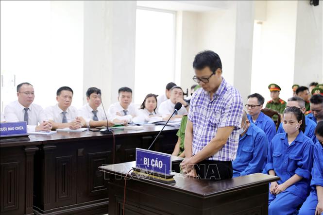 Bị cáo Đồng Xuân Thụ, cựu Tổng biên tập Tạp chí Môi trường và Đô thị Việt Nam tại phiên xét xử. Ảnh: Thế Duyệt – TTXVN