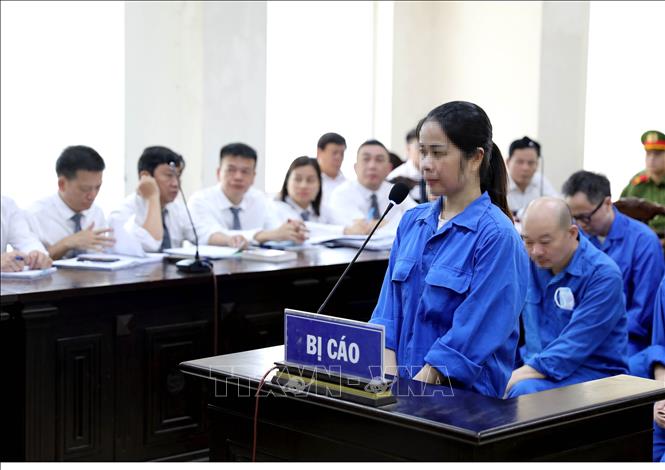 Bị cáo Nguyễn Thị Ánh Hồng, cựu Phó Tổng biên tập Tạp chí Môi trường và Đô thị Việt Nam tại phiên tòa. Ảnh: Thế Duyệt – TTXVN
