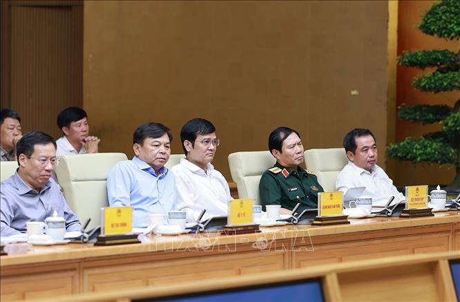 Các thành viên Ban Chỉ đạo Phòng thủ dân sự quốc gia tham dự phiên họp. Ảnh: Dương Giang-TTXVN