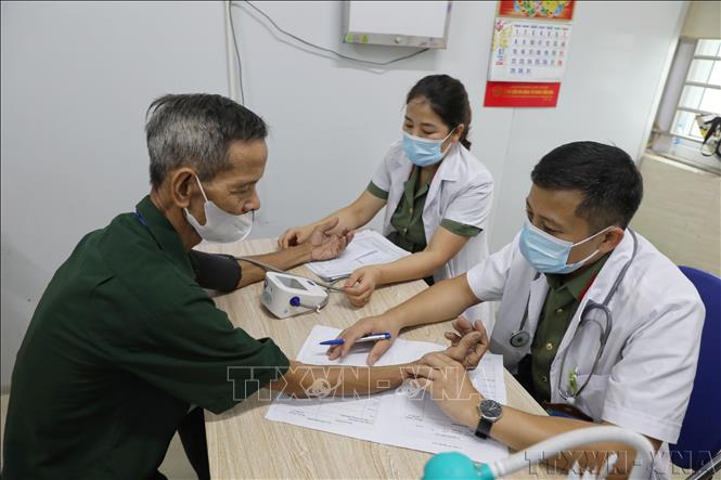 Tỉnh Bắc Giang tổ chức chương trình tư vấn sức khỏe, khám bệnh miễn phí, tặng quà cho gần 300 thương, bệnh binh, gia đình chính sách trên địa huyện Yên Dũng (7/2024). Ảnh: Danh Lam-TTXVN