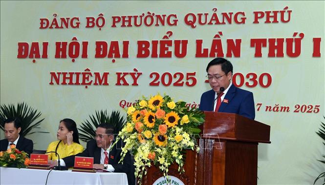 Bí thư Đảng ủy phường Quảng Phú Bùi Ngọc Ảnh phát biểu tại Đại hội. Ảnh: Trần Tĩnh - TTXVN