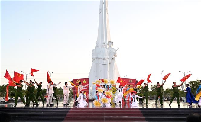 Tiết mục văn nghệ với chủ đề 