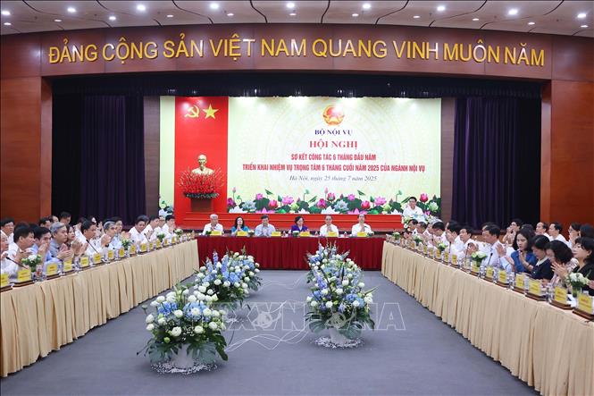 Ngành Nội vụ sơ kết 6 tháng đầu năm, triển khai nhiệm vụ công tác 6 tháng cuối năm 2025. Ảnh: Văn Điệp – TTXVN