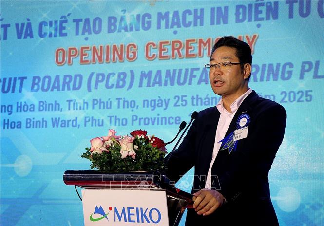 Ông Atsushi Satake, Phó Chủ tịch điều hành Tập đoàn Meiko phát biểu tại buổi khánh thành. Ảnh: Thanh Hải - TTXVN 
