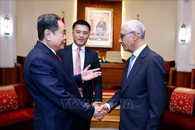 Chủ tịch Quốc hội Trần Thanh Mẫn và Chủ tịch Hạ viện Maroc Rachid Talbi Alami. Ảnh: Doãn Tấn - TTXVN