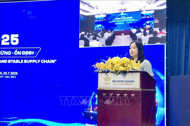 Đại diện Bộ Công Thương cập nhật thị trường logistic tại Việt Nam. Ảnh: Mỹ Phương – TTXVN