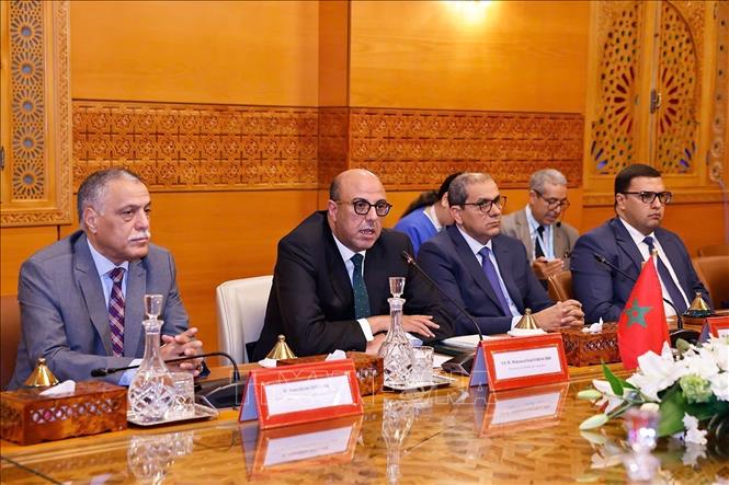 Speaker of the Moroccan House of Councillors Mohamed Ould Errachid speaks at the meeting. VNA Photo: Doãn Tấn
