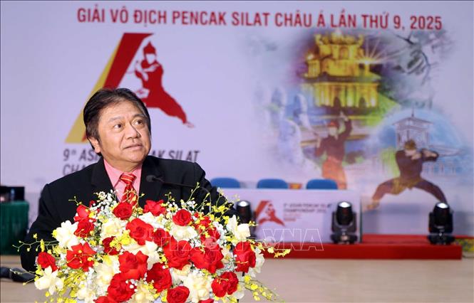 Ông TEDDY SURATMADJI, Tổng thư ký Liên đoàn Pencak Silat thế giới phát biểu. Ảnh: Công Tường-TTXVN