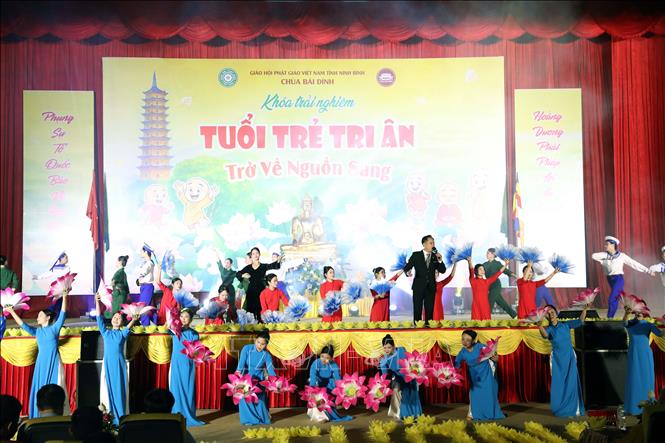 Tiết mục văn nghệ tại chương trình. Ảnh: Đại Nghĩa - TTXVN