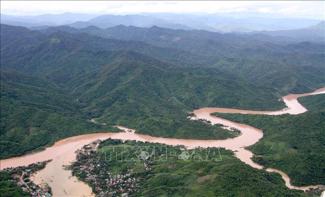 The water levels on Lam river running across Tuong Duong commune exceed the historic peak in 2018. VNA Photo: Văn Tý