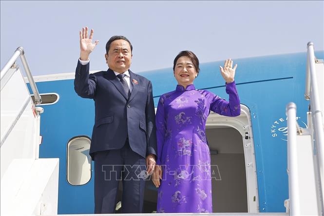 Chủ tịch Quốc hội Trần Thanh Mẫn và Phu nhân rời thủ đô Rabat, kết thúc tốt đẹp chuyến thăm chính thức Vương quốc Maroc. Ảnh: Doãn Tấn – TTXVN