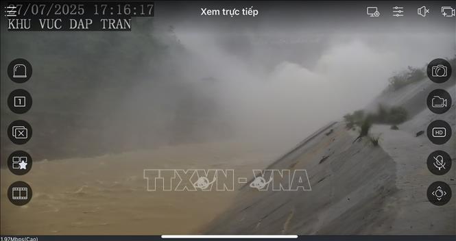 Hình ảnh hoạt động bình thường trực tiếp tại Thủy điện Bản Vẽ do Cơ quan chức năng cung cấp. Ảnh: TTXVN phát