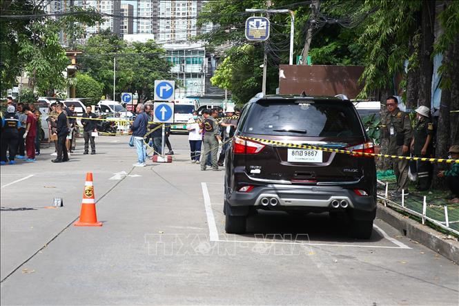 Hiện trường vụ xả súng tại chợ Or Tor Kor ở Bangkok, Thái Lan, ngày 28/7/2025. Ảnh: THX/TTXVN