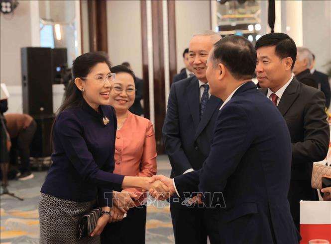 Đại sứ các nước tại Việt Nam tham dự kỷ niệm 30 năm Việt Nam tham gia ASEAN. Ảnh: An Đăng - TTXVN