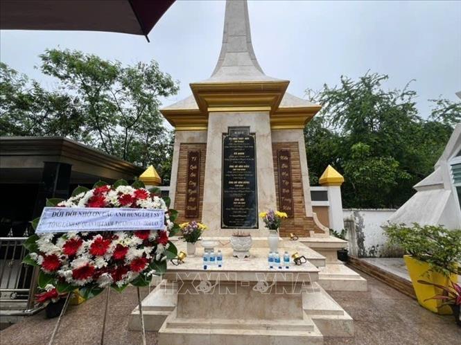 Đài tưởng niệm Liệt sỹ Việt kiều tại Udon Thani, Thái Lan. Ảnh: TTXVN phát
