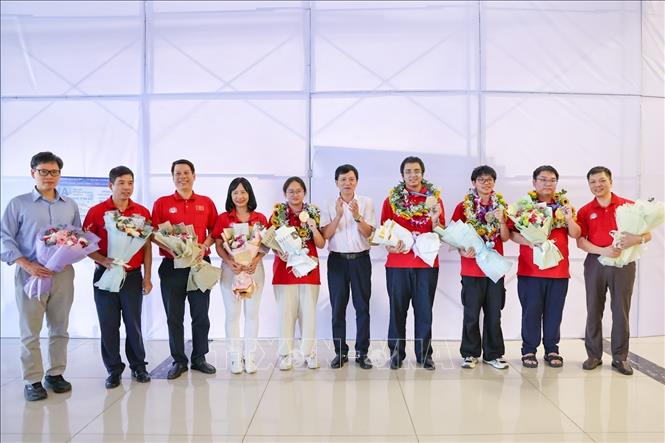 Kết quả tại Olympic Sinh học Quốc tế năm nay tiếp tục khẳng định chất lượng giáo dục phổ thông, cũng như định hướng đúng đắn trong công tác phát hiện, bồi dưỡng học sinh năng khiếu và hội nhập các chương trình đào tạo, đánh giá học sinh giỏi theo tiêu chuẩn quốc tế. Ảnh: Thanh Tùng - TTXVN 